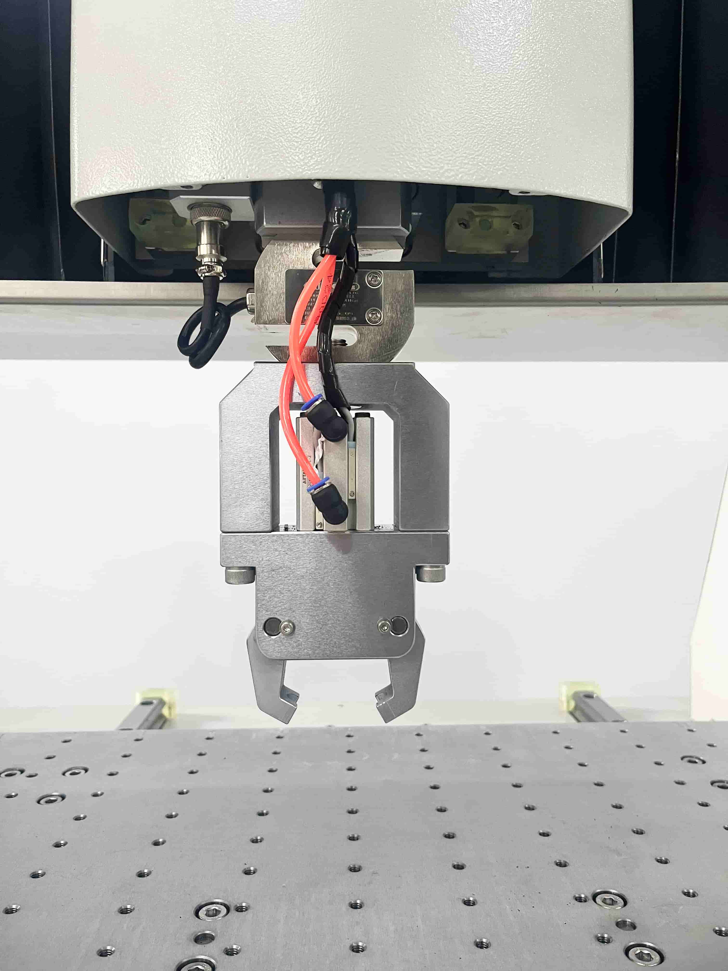 Fully automatic insertion and withdrawal force testing machine (three-axis type)